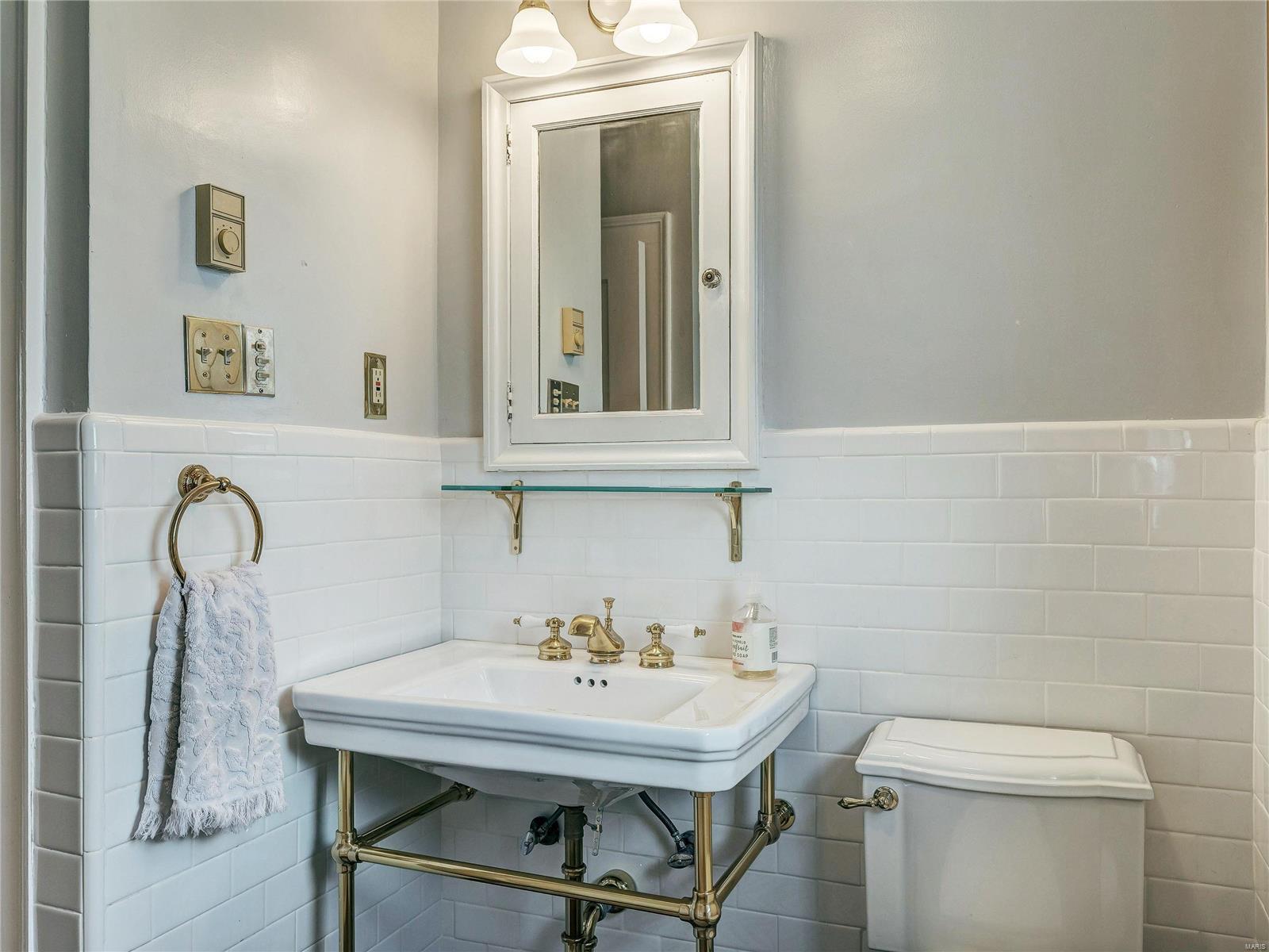 West Portland Place - Residential