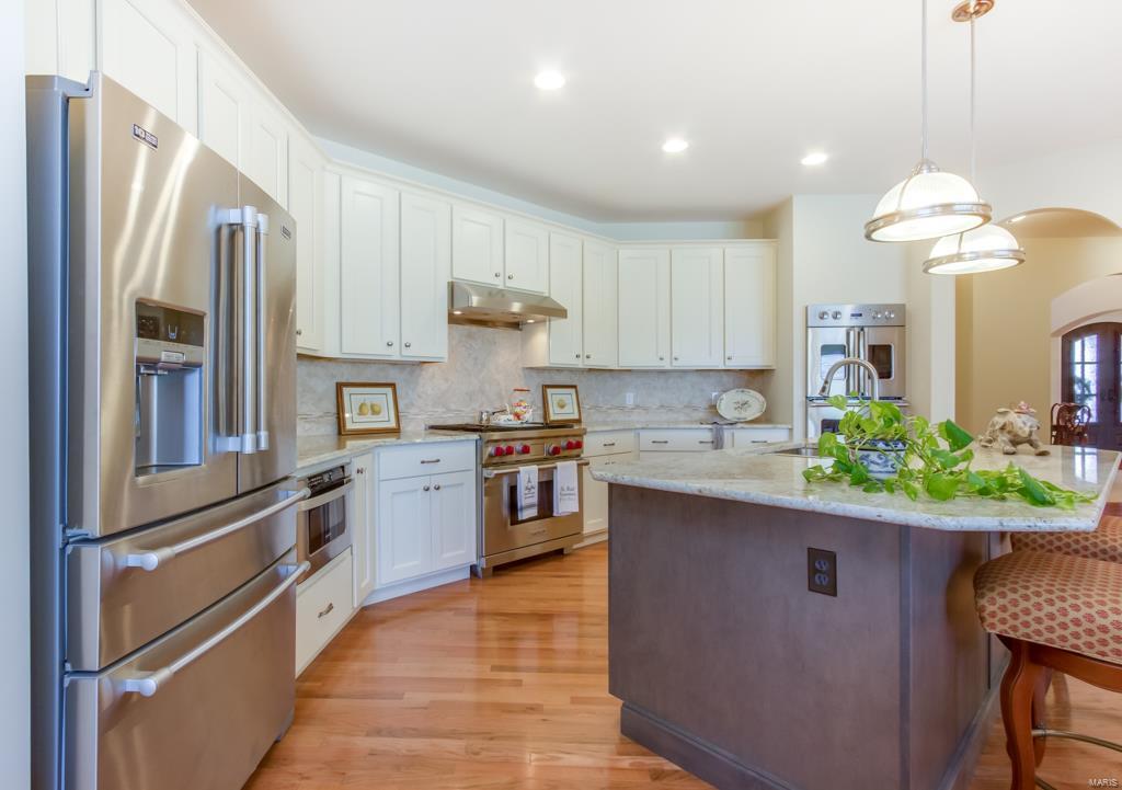 Enclave Bellerive Six - Residential