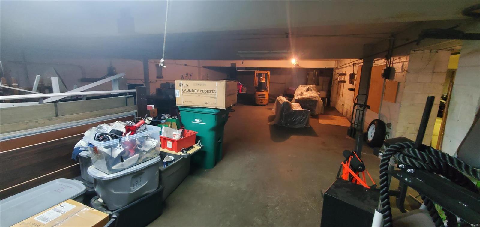 Kinloch Park - Commercial Sale