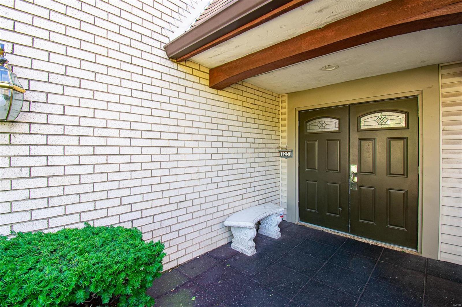 Doral Manor - Residential