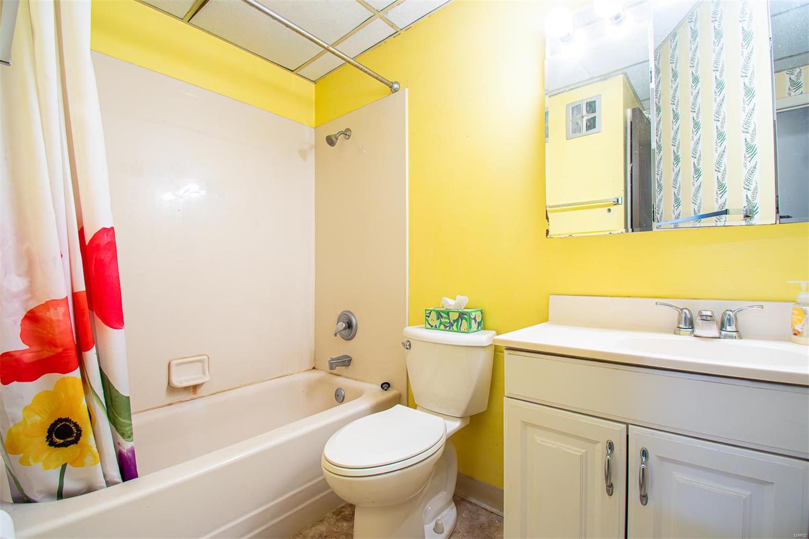 Doral Manor - Residential