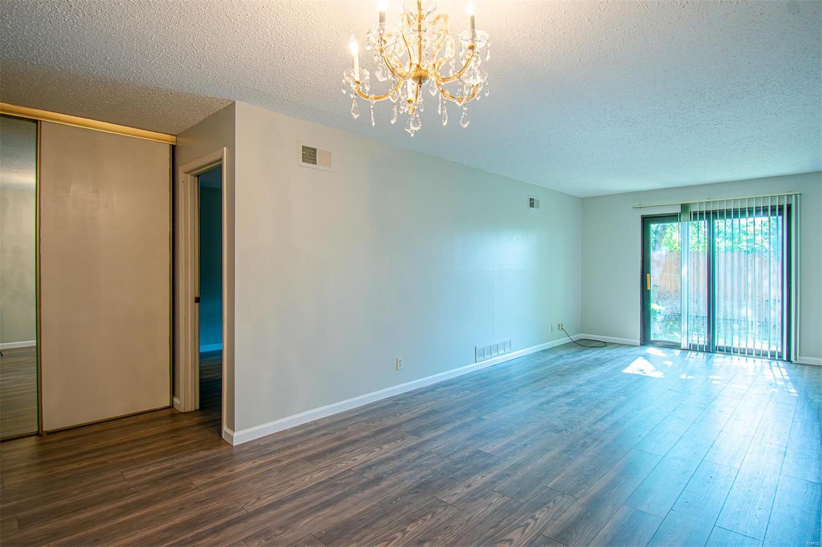 Doral Manor - Residential