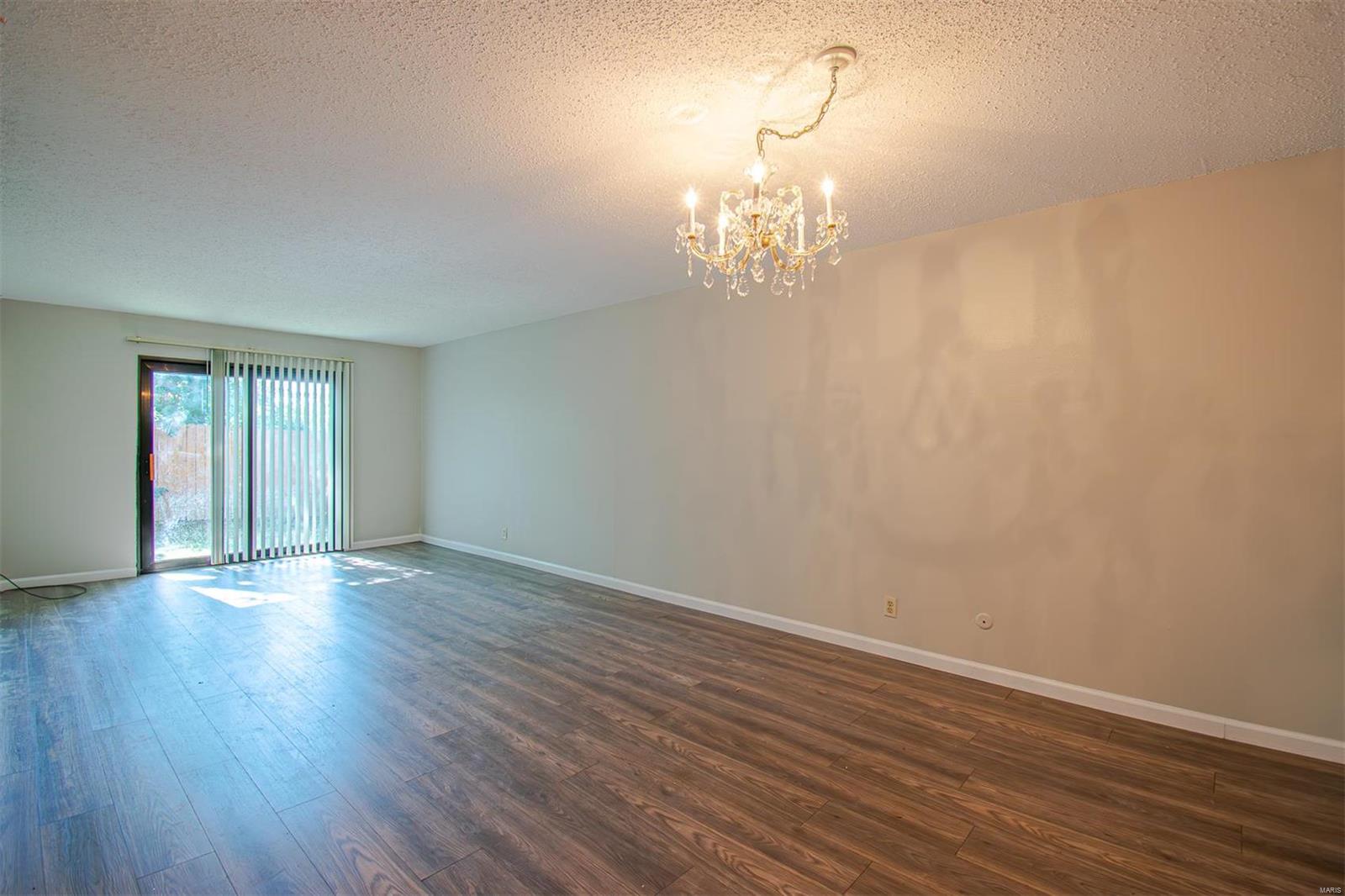 Doral Manor - Residential