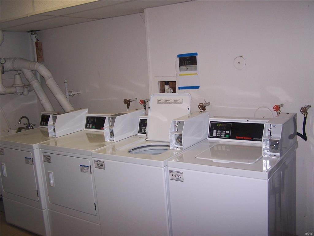 Doral Manor Condo The - Residential Lease