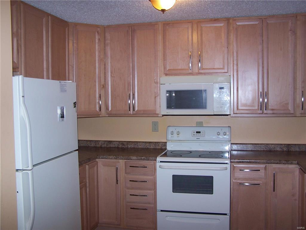 Doral Manor Condo The - Residential Lease