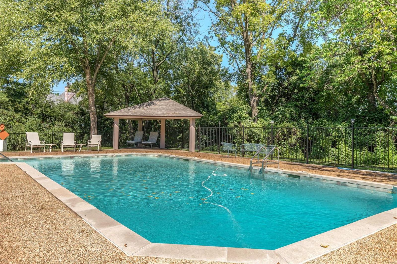 Survey 0000 Sec 15 Township 45 Range 5 - Residential