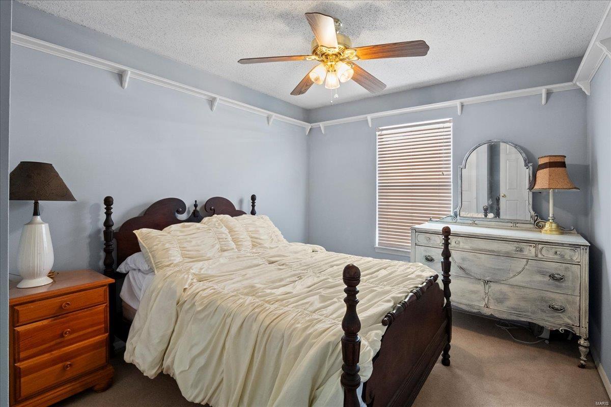 Fenton, Missouri 63026, United States, 3 Bedrooms Bedrooms, ,3 BathroomsBathrooms,Residential,Pending,654