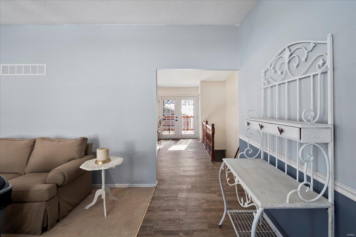 Fenton, Missouri 63026, United States, 3 Bedrooms Bedrooms, ,3 BathroomsBathrooms,Residential,Pending,654