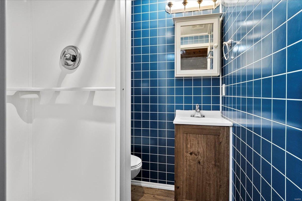 Fenton, Missouri 63026, United States, 3 Bedrooms Bedrooms, ,3 BathroomsBathrooms,Residential,Pending,654