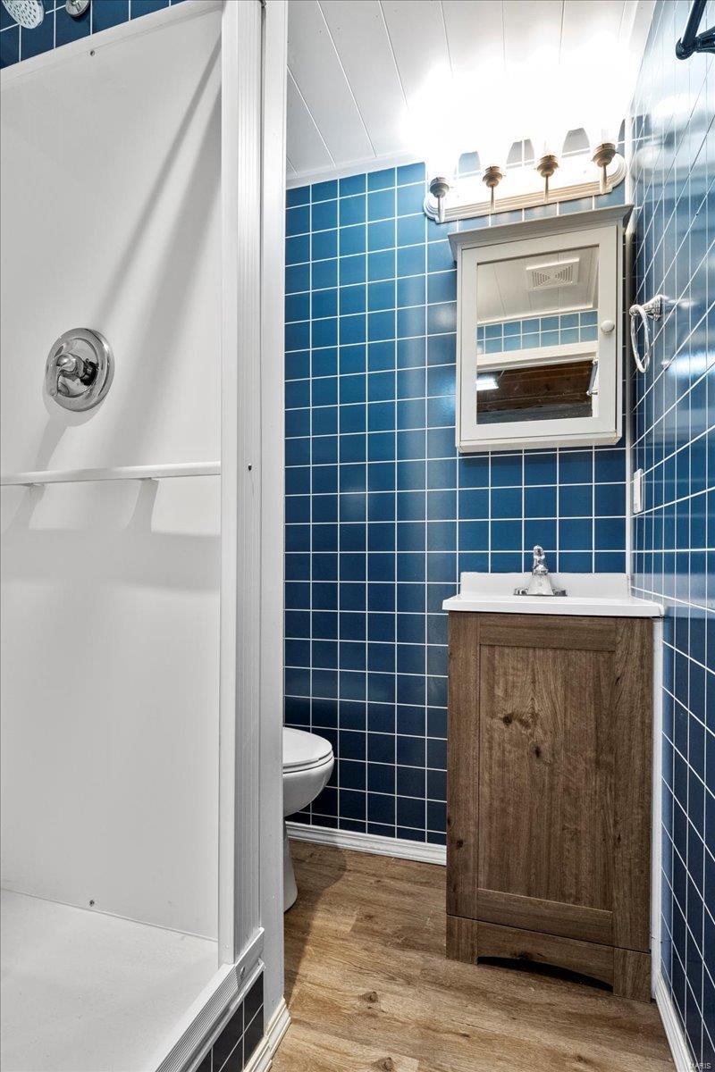 Fenton, Missouri 63026, United States, 3 Bedrooms Bedrooms, ,3 BathroomsBathrooms,Residential,Pending,654