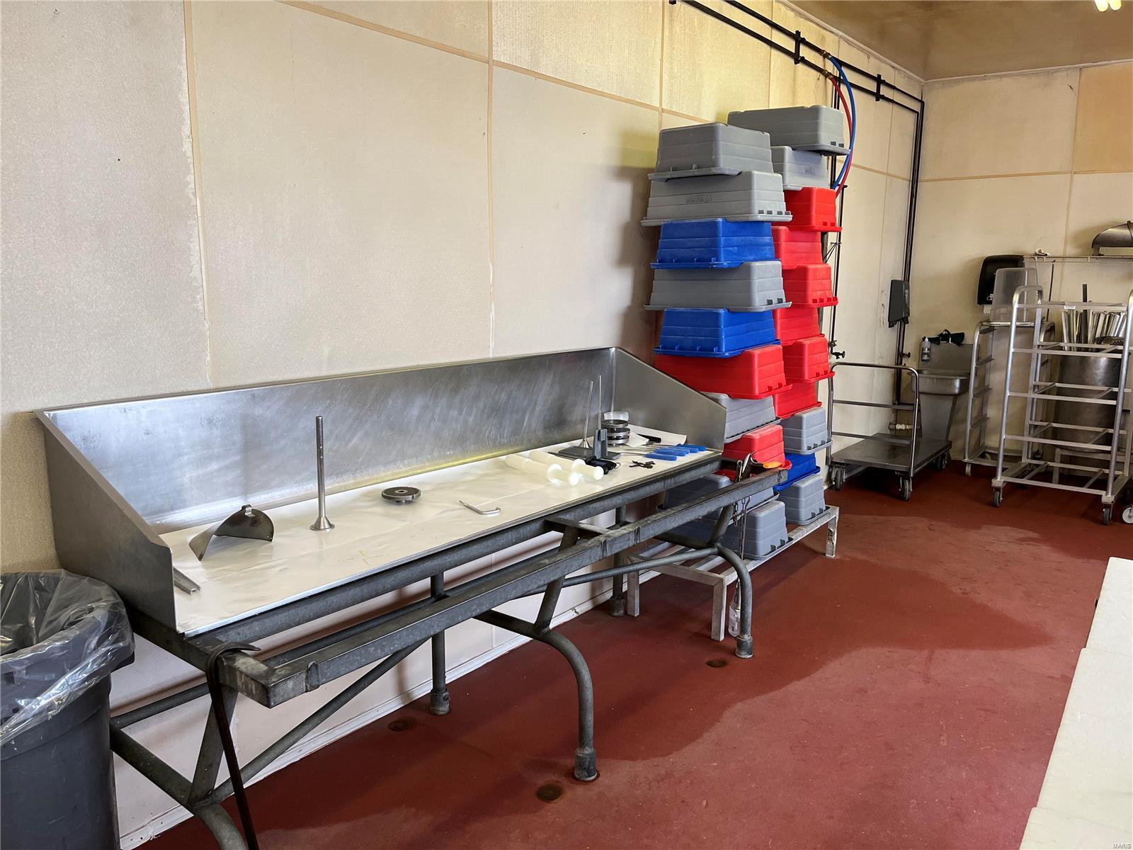 none - Commercial Sale