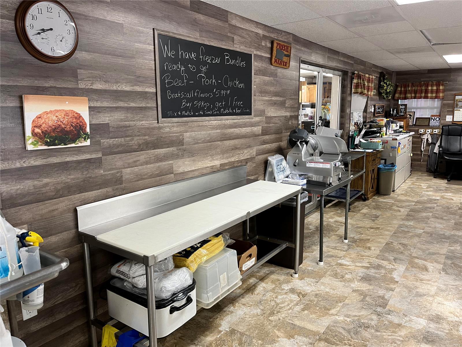 none - Commercial Sale