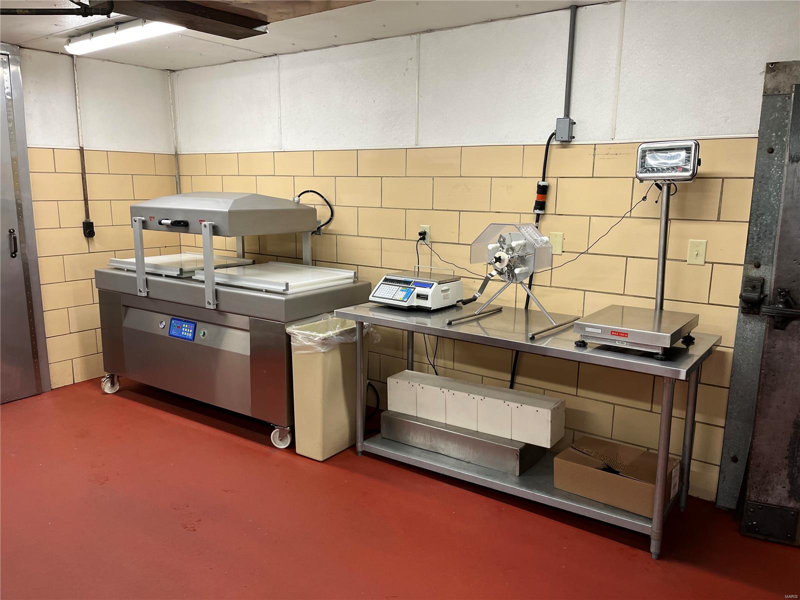 none - Commercial Sale