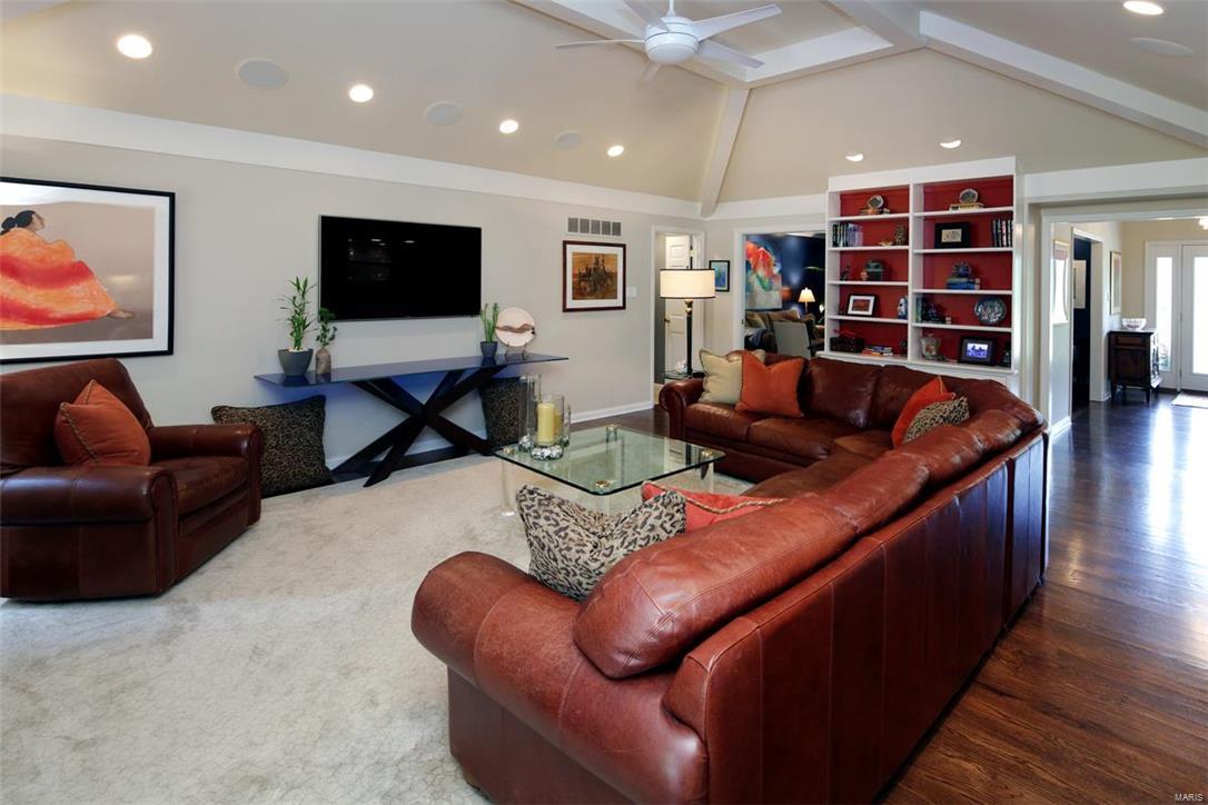 Ladue Downs 6 - Residential