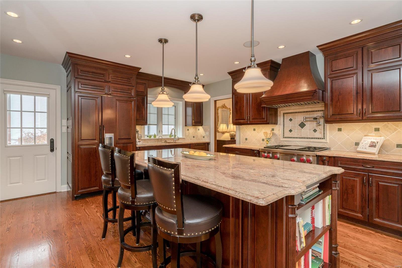 Davis Place - Residential