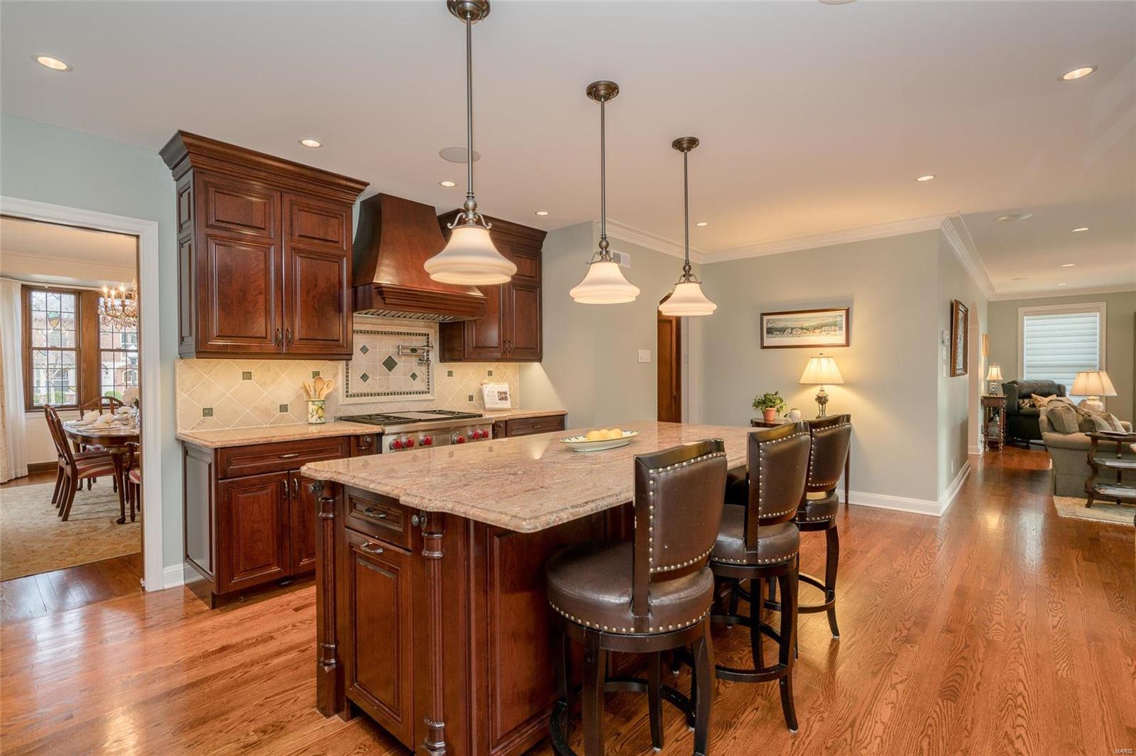 Davis Place - Residential