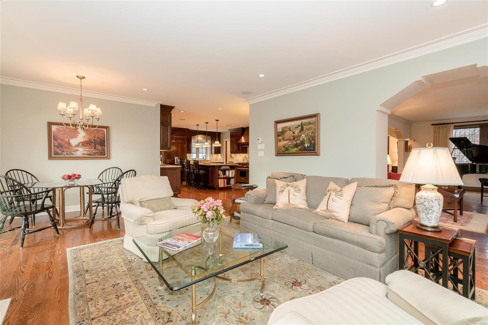 Davis Place - Residential