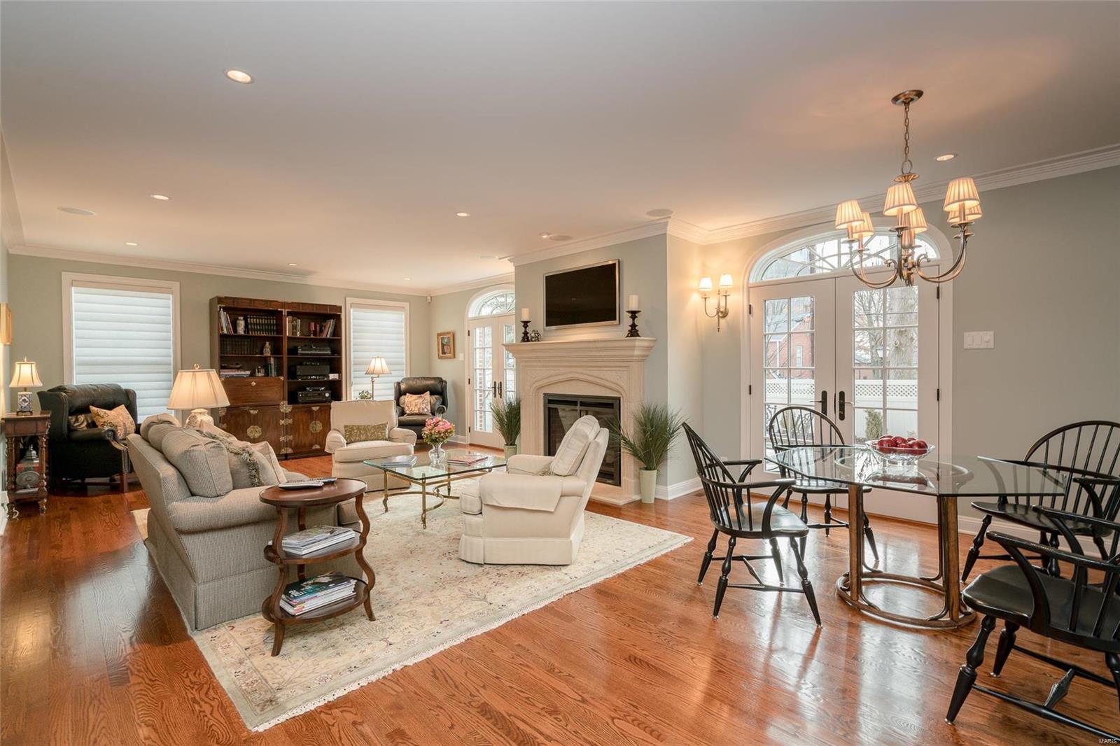 Davis Place - Residential