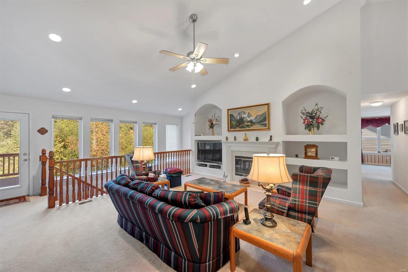 Bluffs One The - Residential