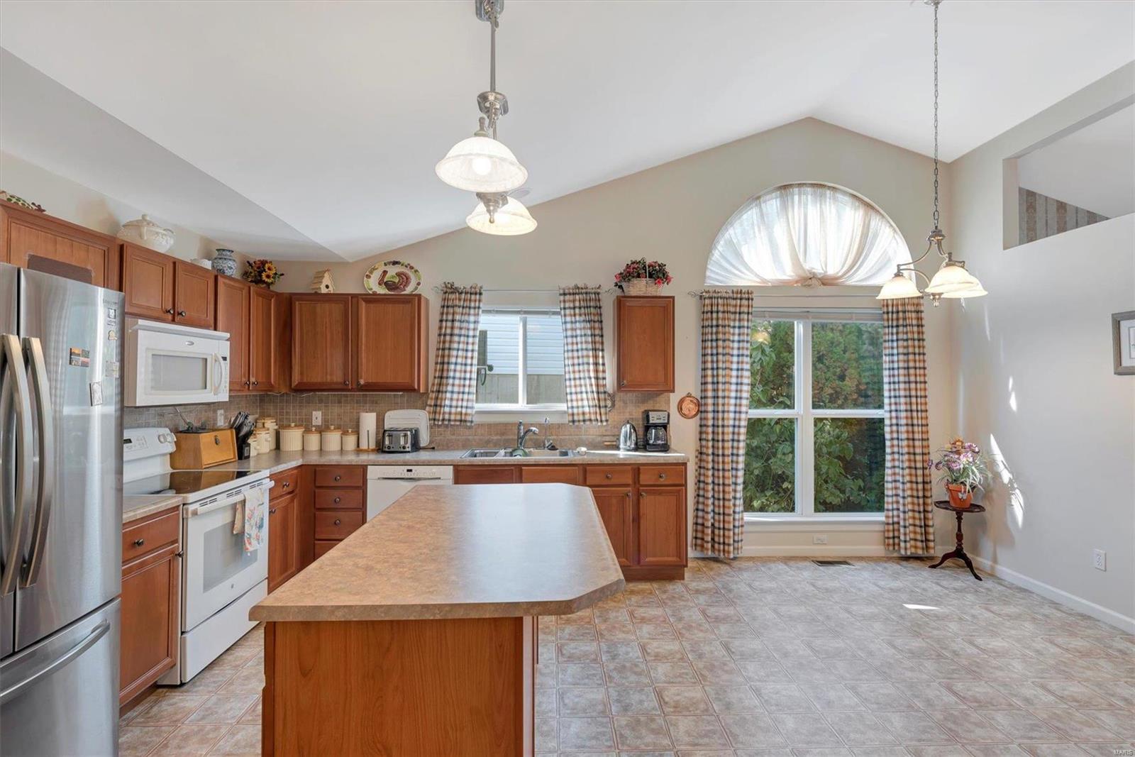 Bluffs One The - Residential