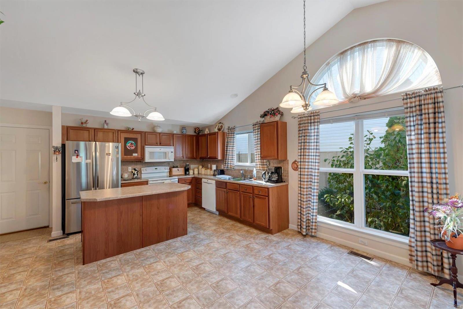 Bluffs One The - Residential