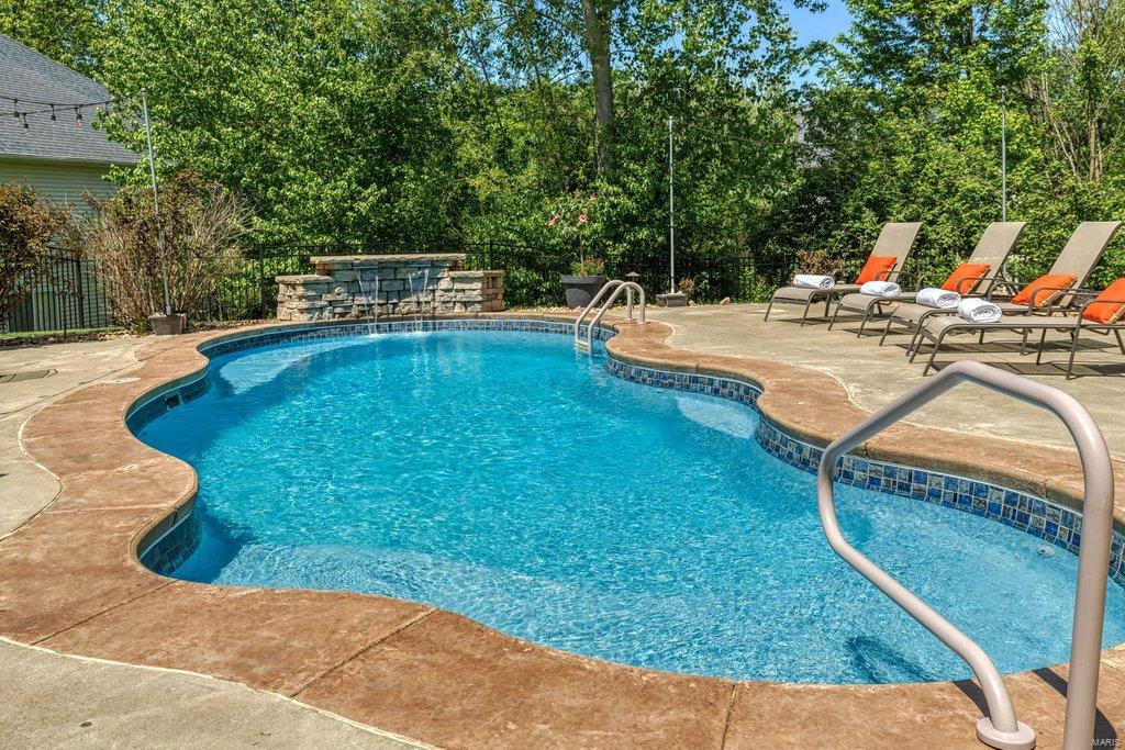 Manors At Austin Ridge - Residential