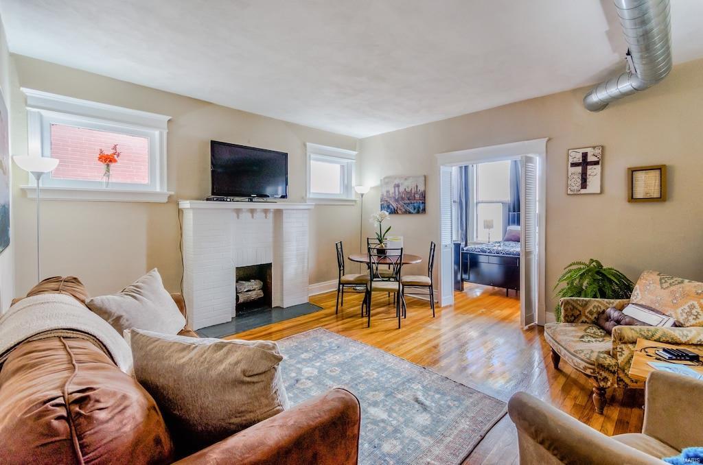 Kingsbury Place Add - Residential Income