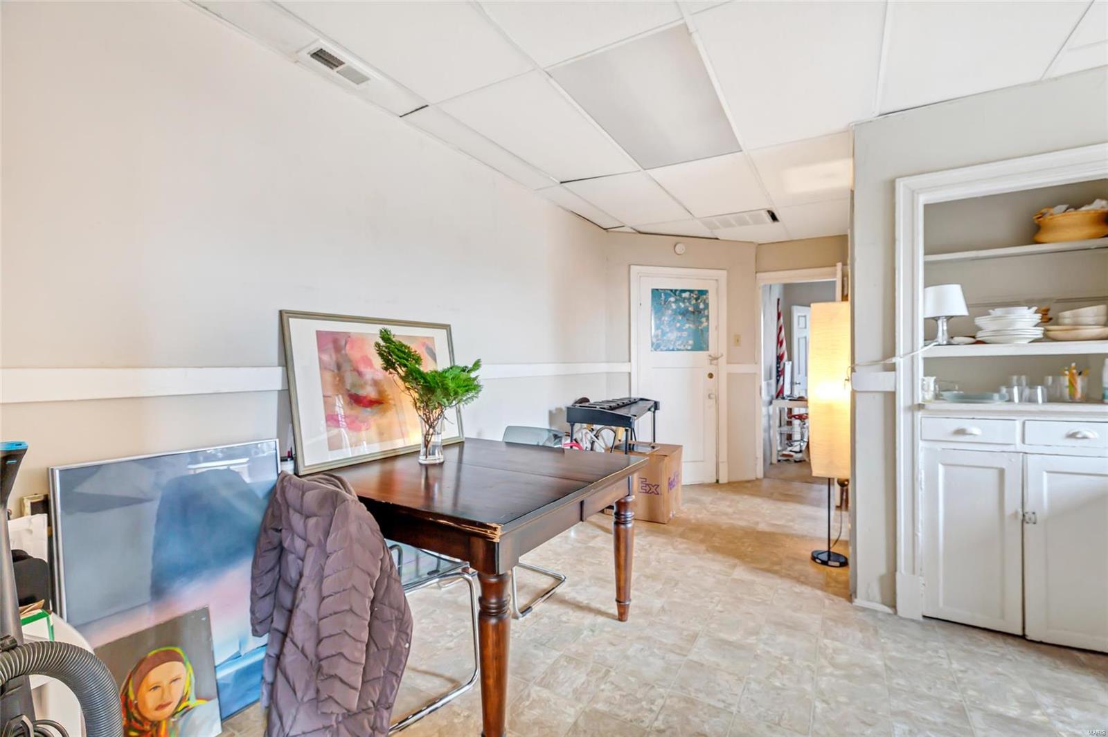 Loc W Side Rogers Sub - Residential Income