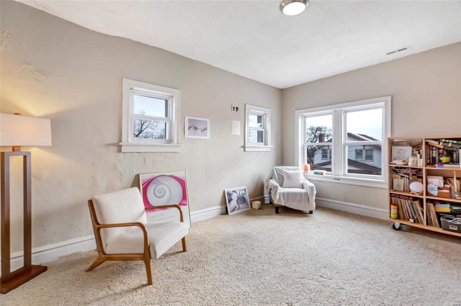 Loc W Side Rogers Sub - Residential Income