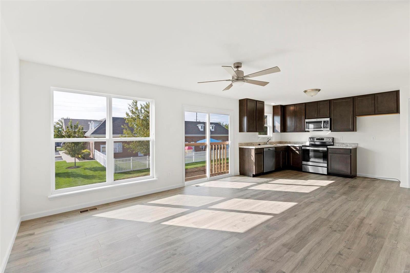 Elkhorn Ridge Commons - Residential