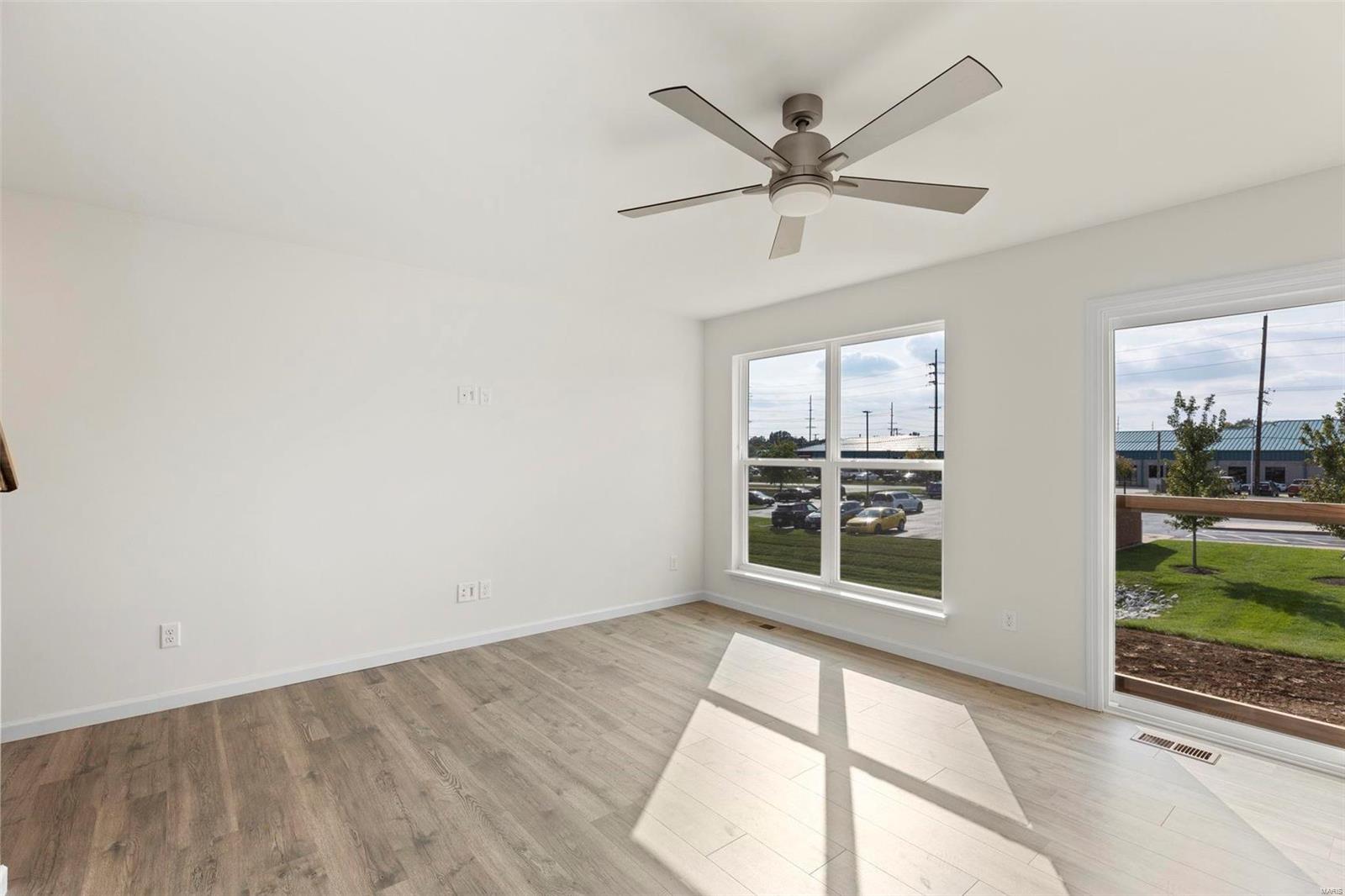 Elkhorn Ridge Commons - Residential