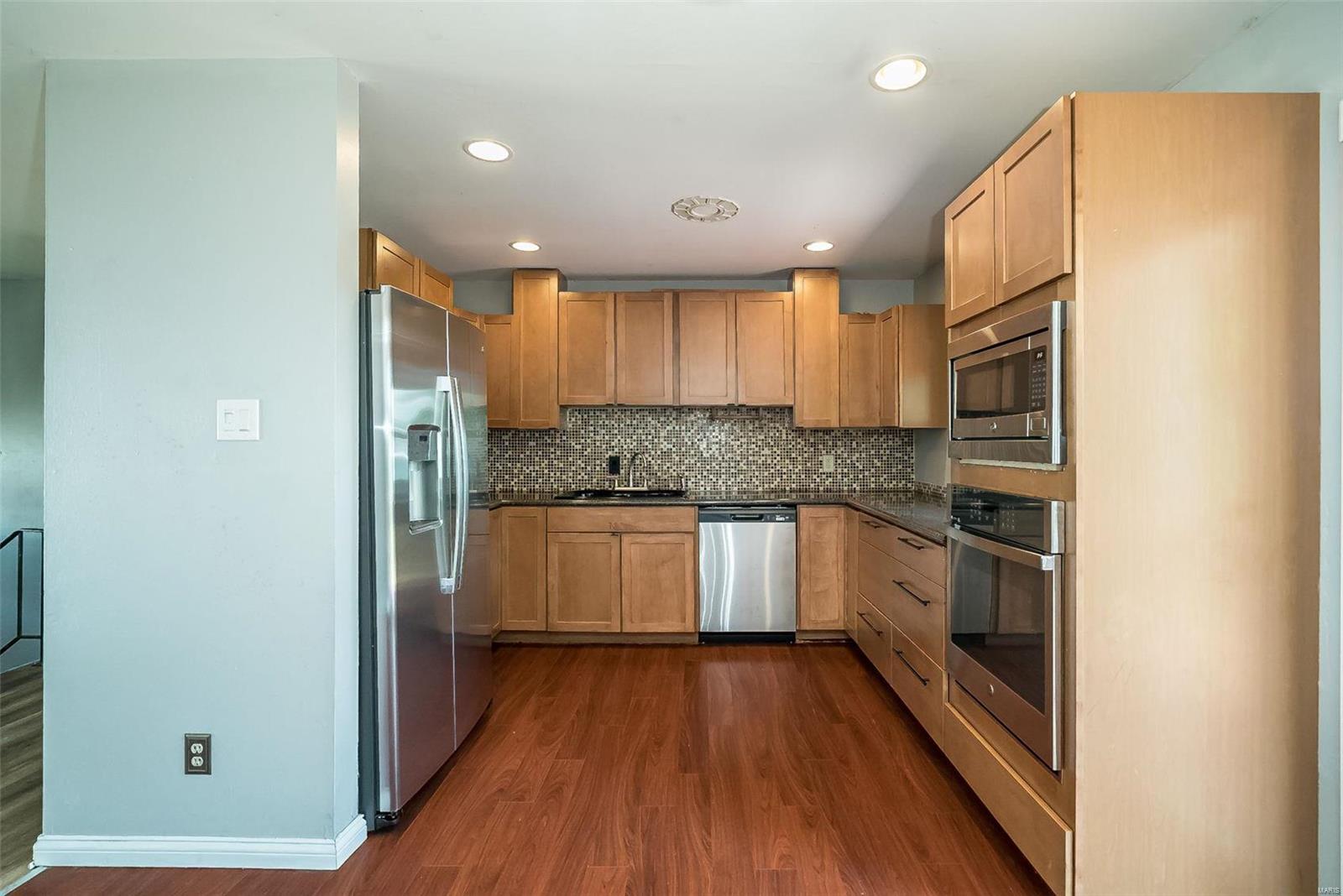 Riverside 1 - Residential