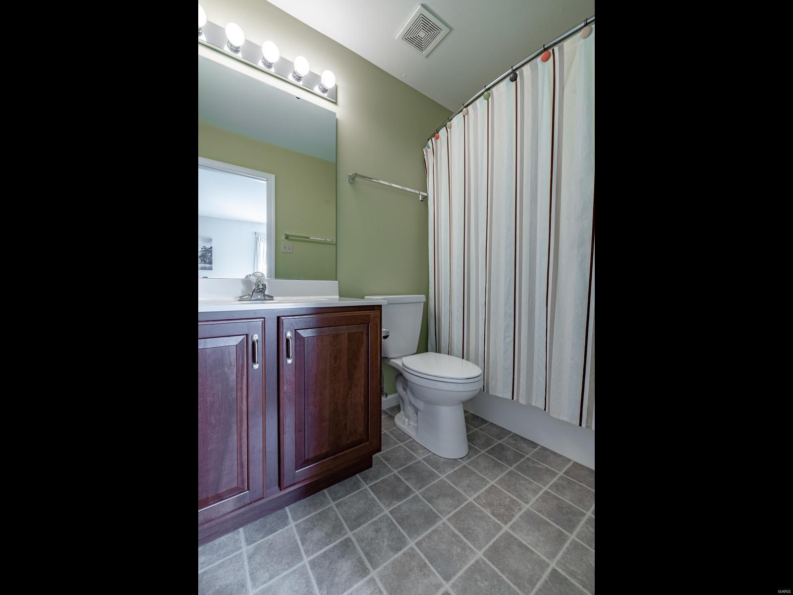 Vlgs At Dardenne Lewis & Clark Village - Residential