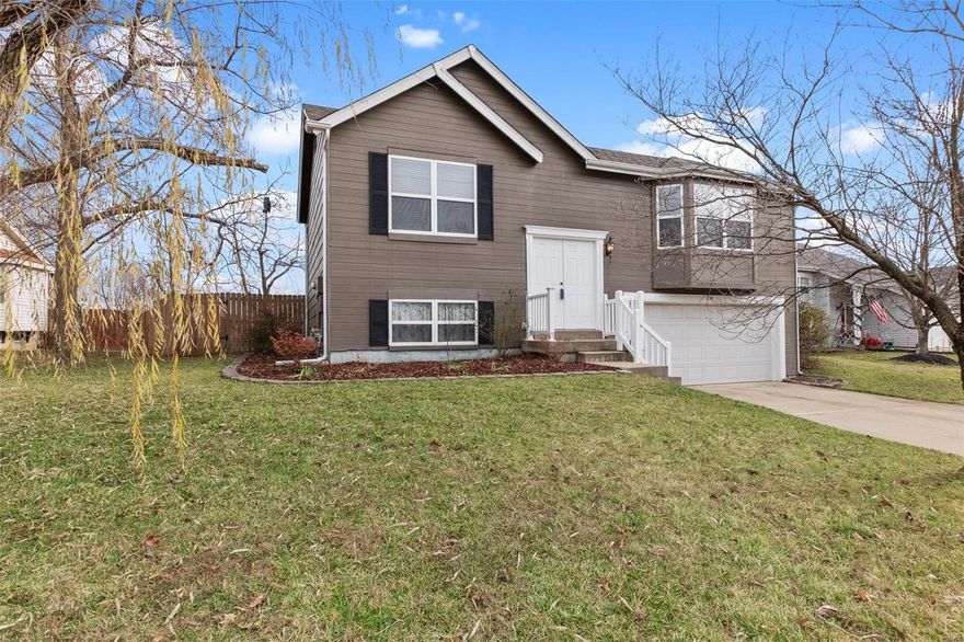 WELCOME HOME! THIS ADORABLE 3 BED 2 BATH HOME IN FT. ZUMWALT SCHOOLS IS FRESHLY PAINTED THROUGHOUT WHOLE HOME AND BRAND NEW CARPET INSTALLED 12/9/2020. Located in an established neighborhood in St. Peters with convenient & easy access to shopping, schools and Highway 70. This split level home features great living space, a fenced yard, deck, attached 2 car garage and shed in the back. All appliances are included. This home offers generous sized living and dining rooms, 3 bedrooms and 2 full bath.  The deck off the dining room area makes for wonderful outdoor grilling and relaxing. The 2 car garage is over sized. Seller is offering a 1 year Home Warranty from Choice Home Warranty for up to $600.