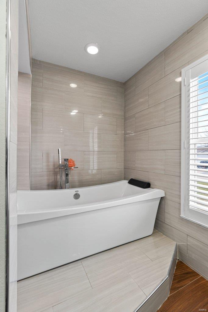 Melrose Place - Residential