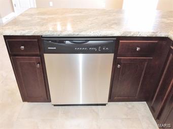 CHAPEL HILLS - Residential