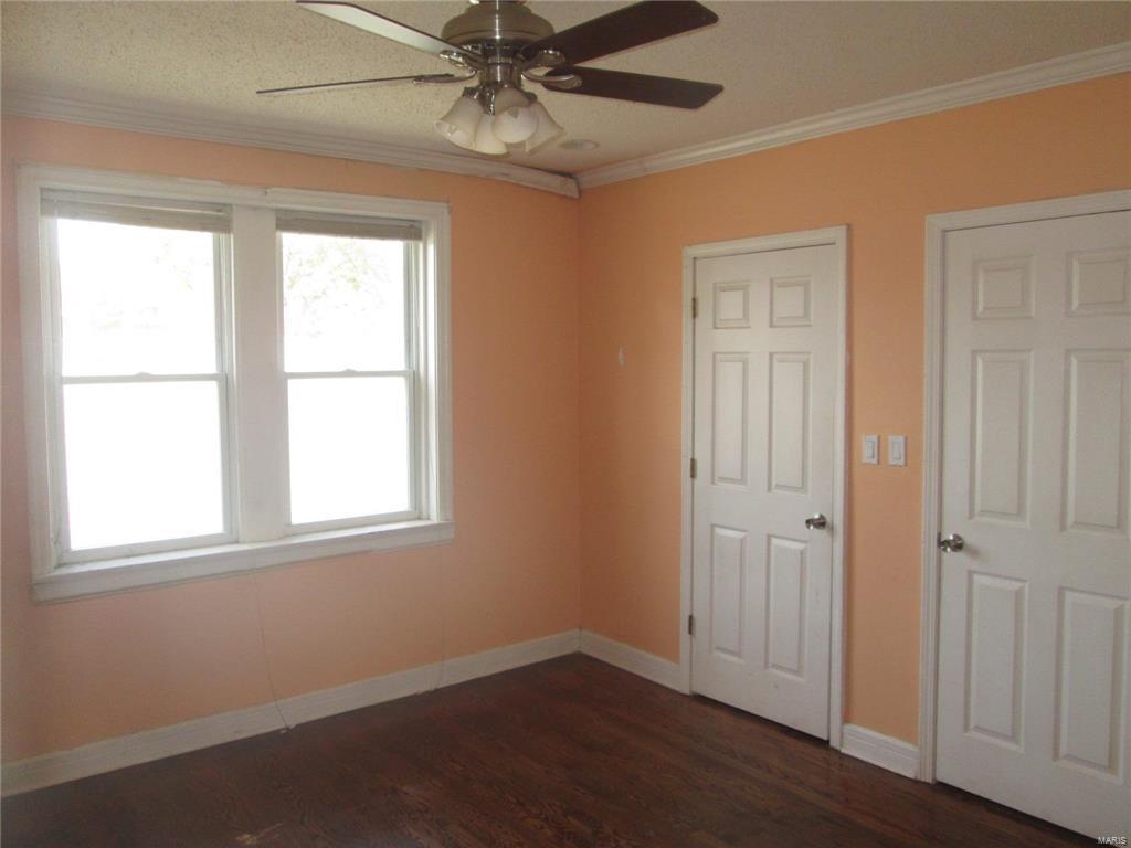 Oleatha Ave Condo - Residential