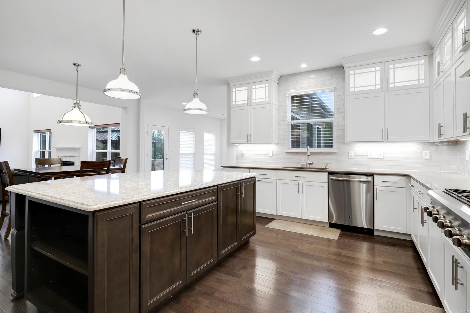 Arbors At Kehrs Mill - Residential