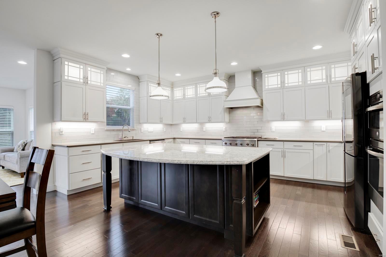 Arbors At Kehrs Mill - Residential