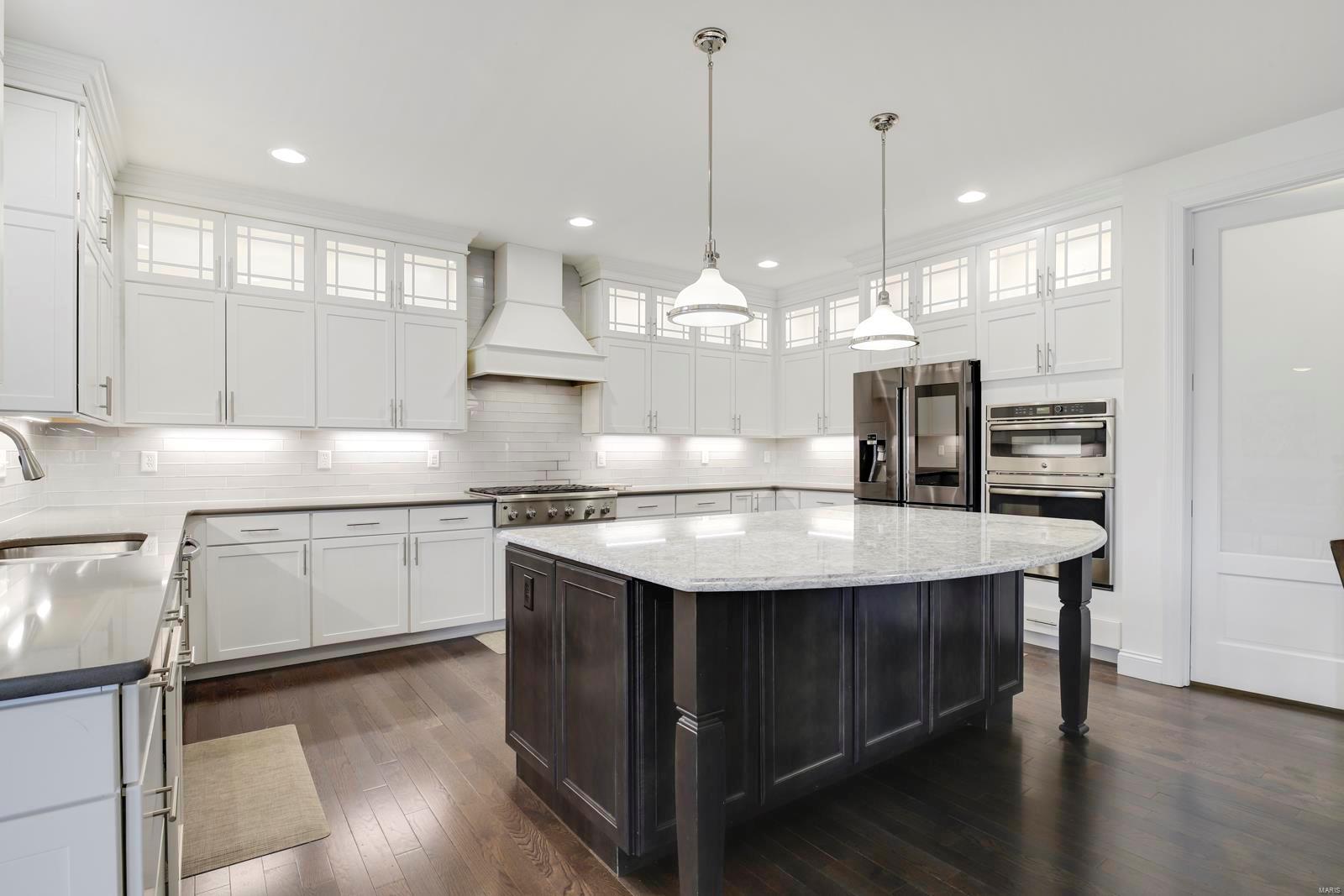 Arbors At Kehrs Mill - Residential