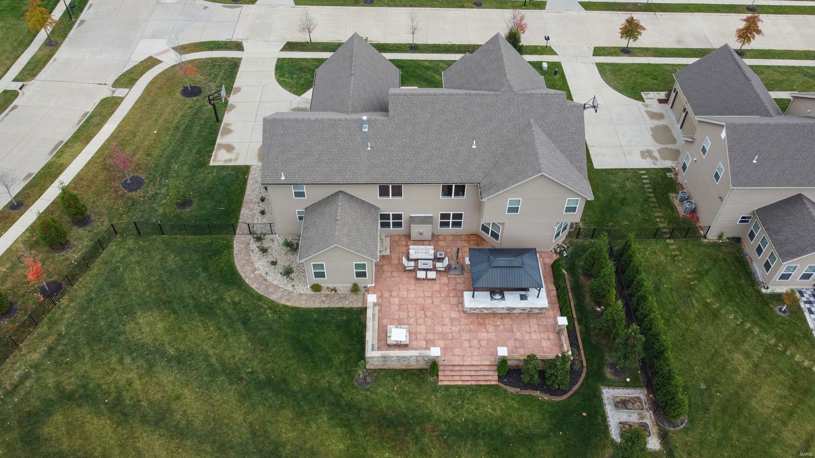 Arbors At Kehrs Mill - Residential