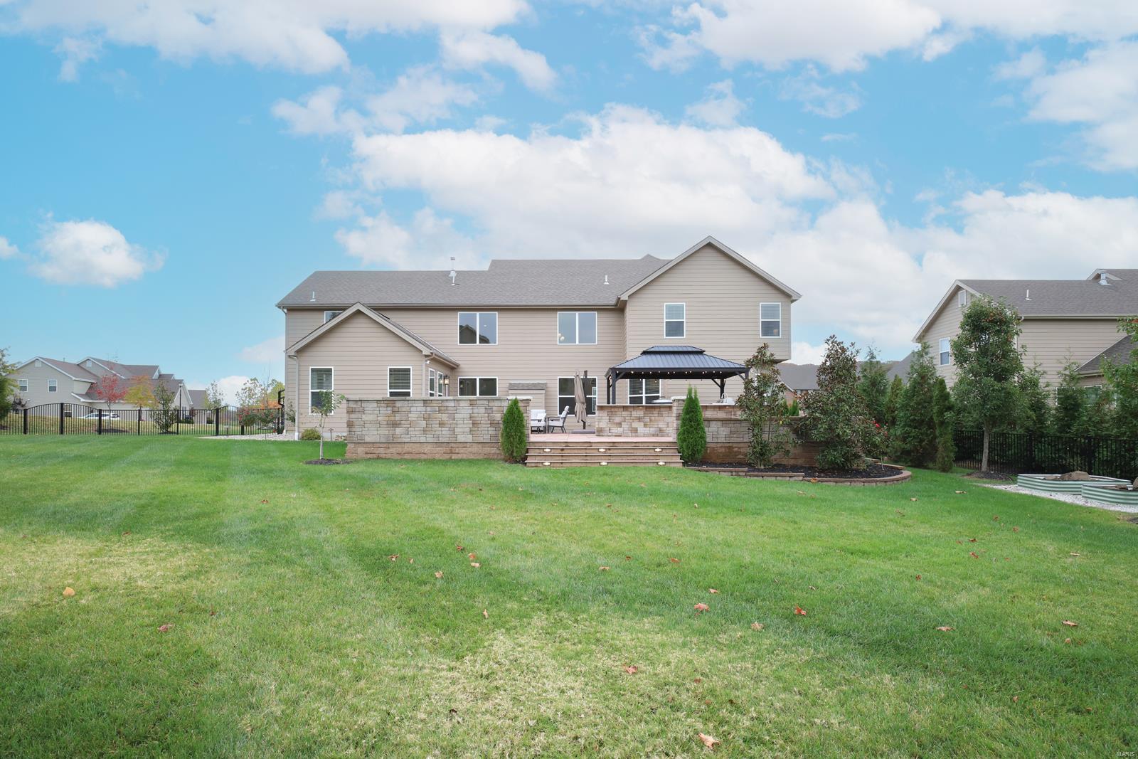 Arbors At Kehrs Mill - Residential