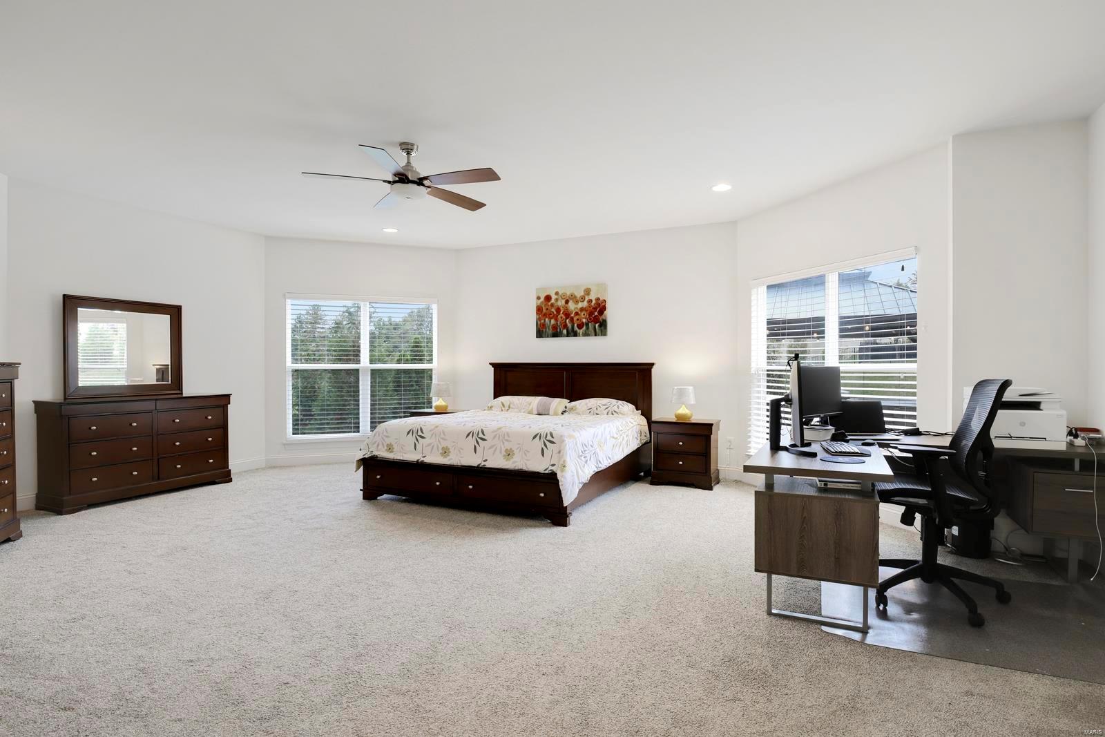 Arbors At Kehrs Mill - Residential