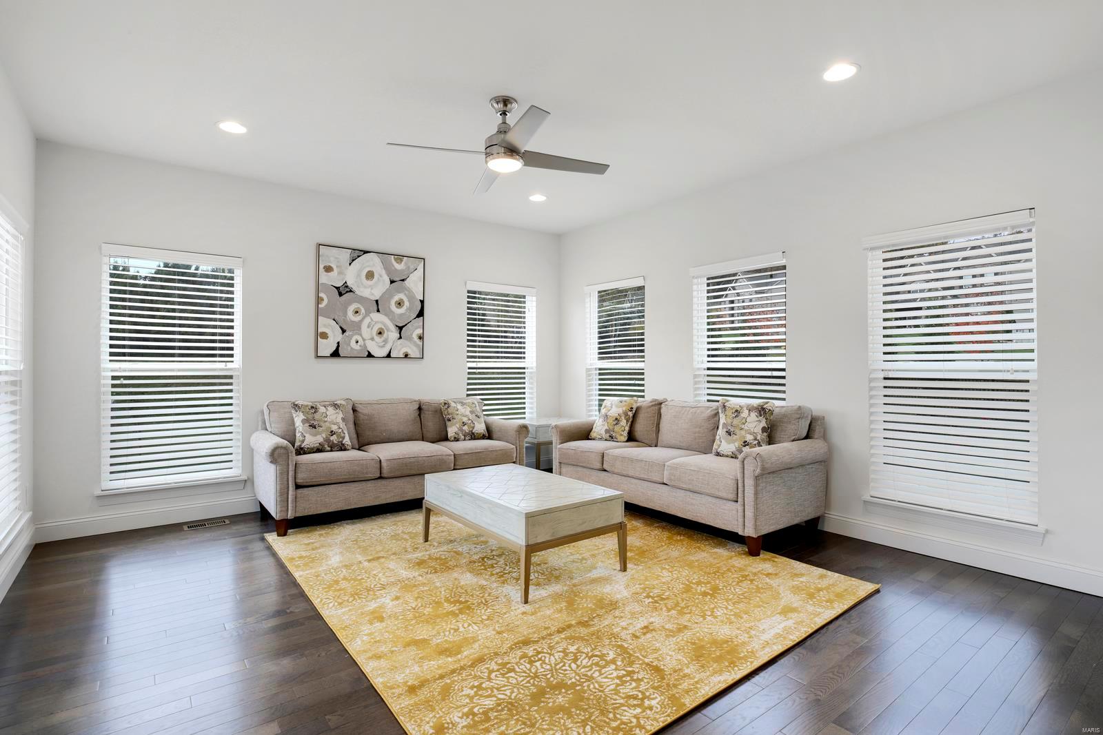 Arbors At Kehrs Mill - Residential