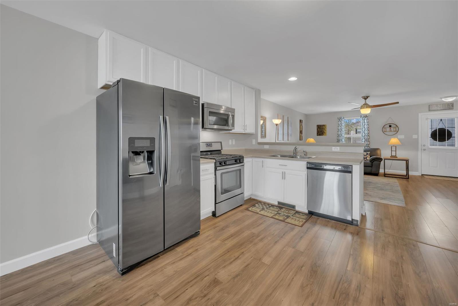 Wentzville, Missouri 63385, United States, 3 Bedrooms Bedrooms, ,2 BathroomsBathrooms,Residential,Pending,109445