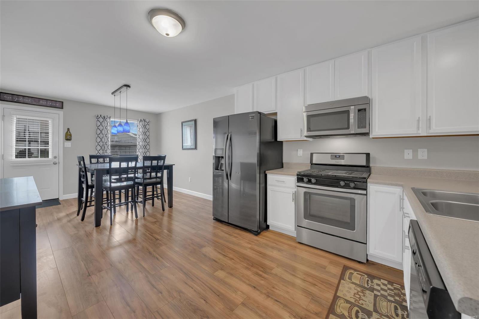 Wentzville, Missouri 63385, United States, 3 Bedrooms Bedrooms, ,2 BathroomsBathrooms,Residential,Pending,109445