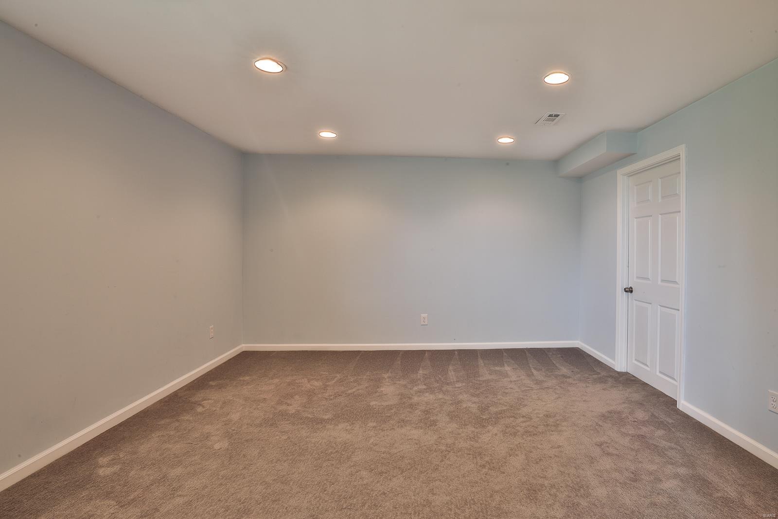 Enclave At Montclair - Residential