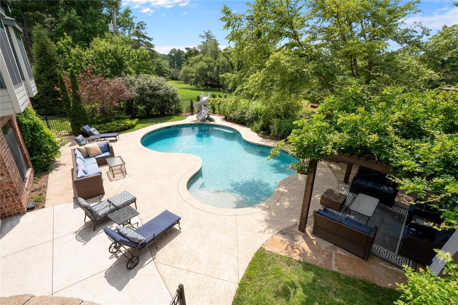 Thornhill Estates - Residential