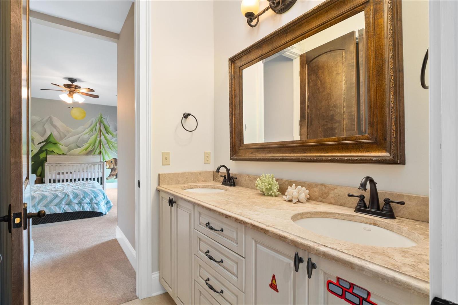 Thornhill Estates - Residential