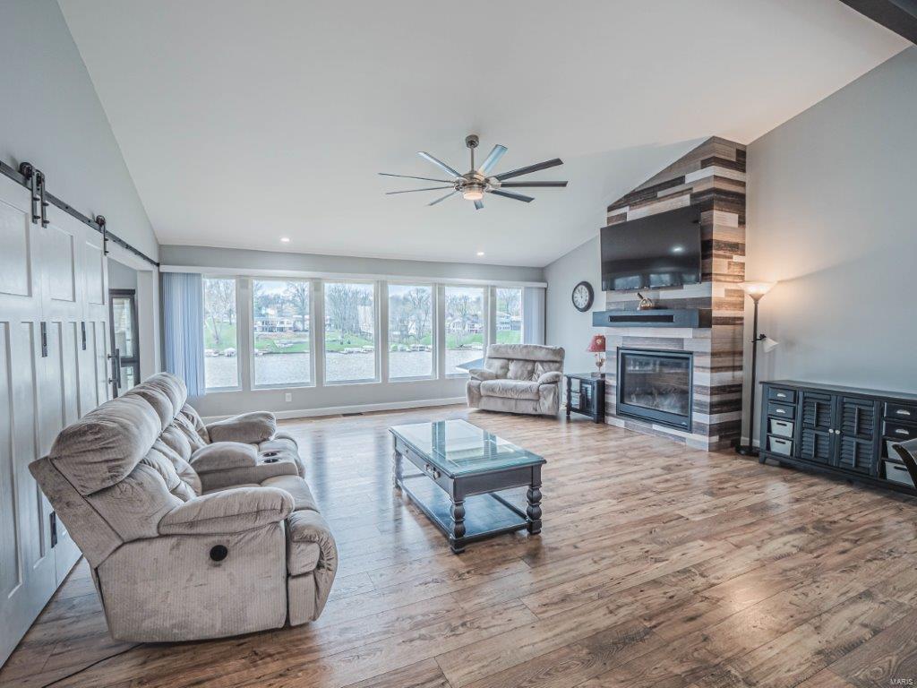 Harbor Pt Estate - Residential